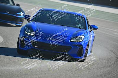 media/Nov-01-2025-Speed Ventures (Sat) [[3969607d77]]/Yellow Group/Session 1 (Turns 1 and 3)/